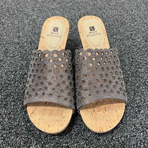 WHITE MOUNTAIN WOMENS ATLIE FABRIC OPEN TOE SPECIAL OCCASION SANDALS. Size 7.5